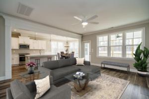 007 Living Room